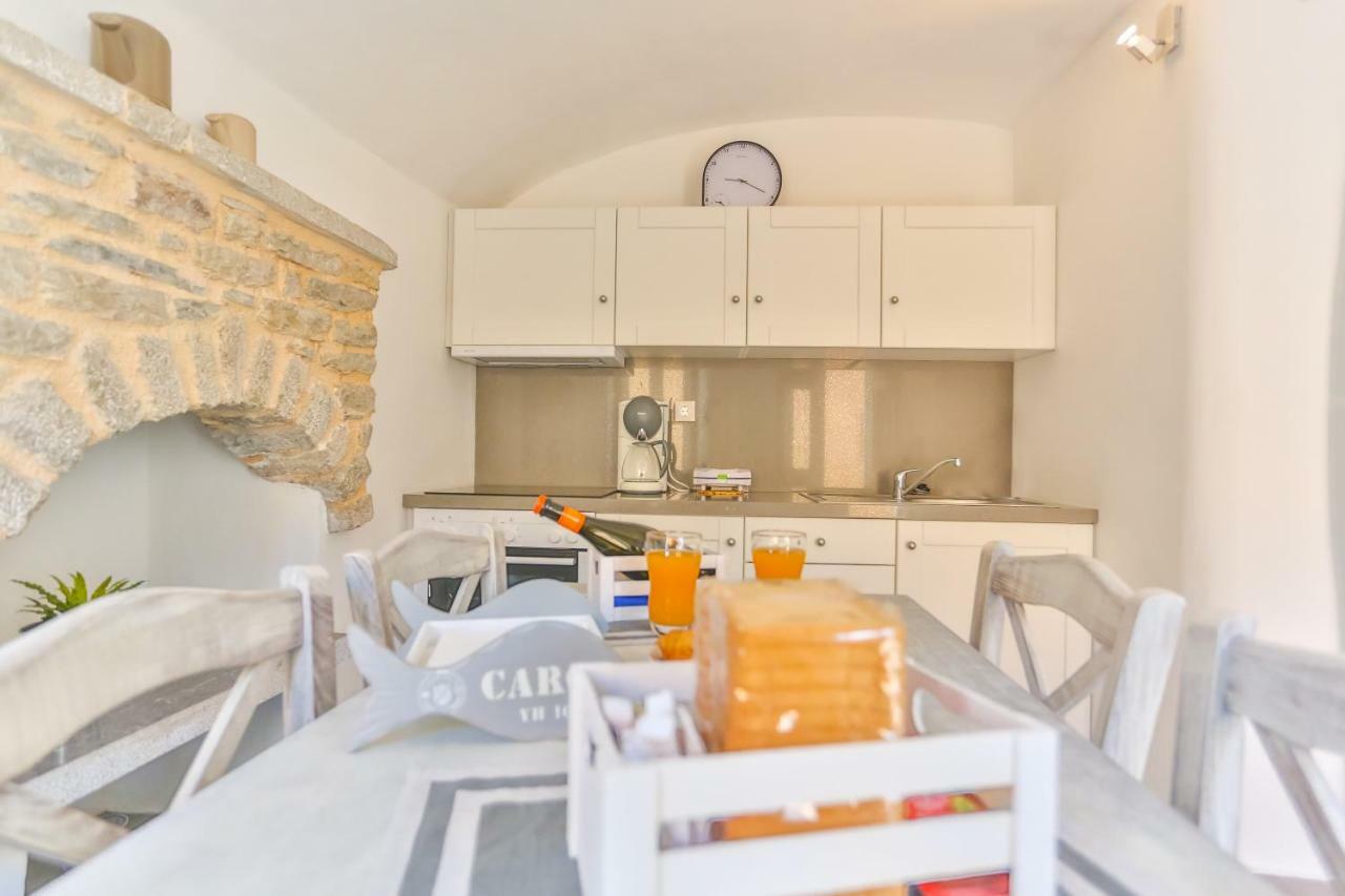 Annika Deluxe Apartments Szími Kültér fotó